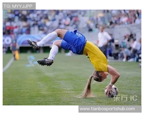 巴西18岁足球小将家中意外中弹身亡弟弟擦枪时不慎走火引发悲剧