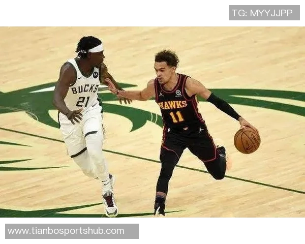 小里评论科林斯合同价值与被吹杨的高薪形成鲜明对比 小里评论科林斯合同价值与被吹杨的高薪形成鲜明对比